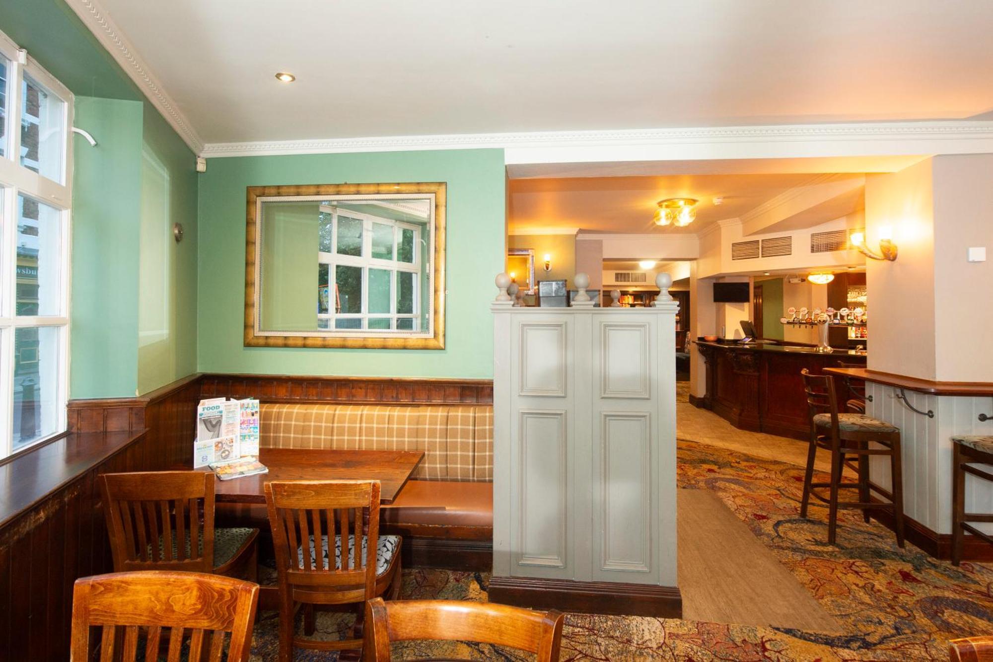 The Shrewsbury Hotel Wetherspoon エクステリア 写真