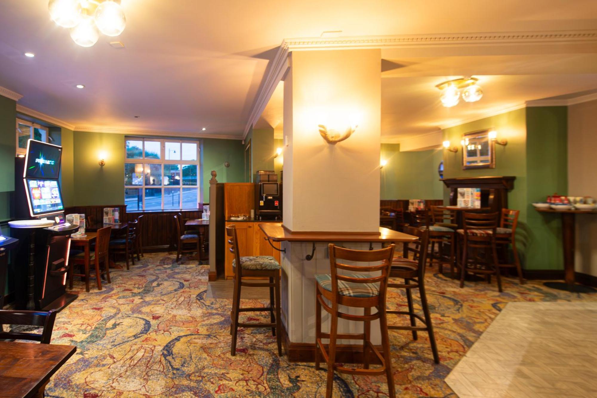 The Shrewsbury Hotel Wetherspoon エクステリア 写真